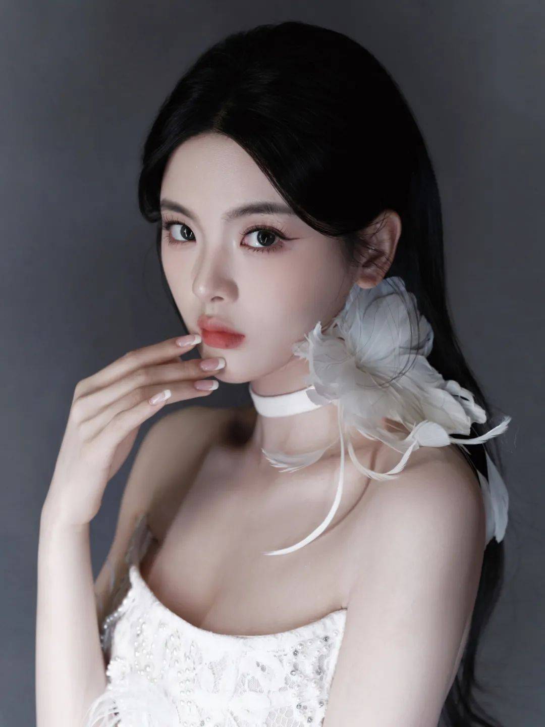 适合亚洲人的气场妆容，“巴风妆”！